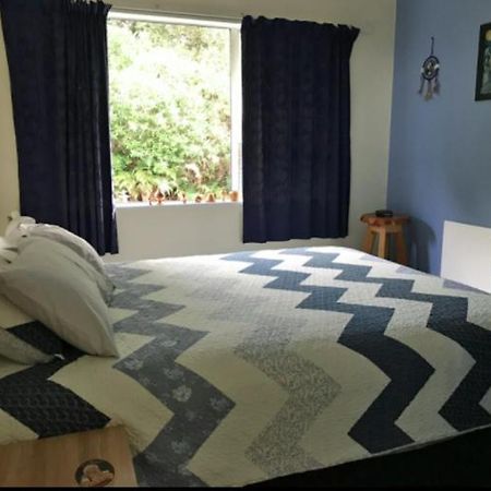 Ponga B&B Half-moon Bay Екстериор снимка